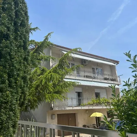 Lotus Holiday Apartment In Skrljevo Bakar Exterior photo
